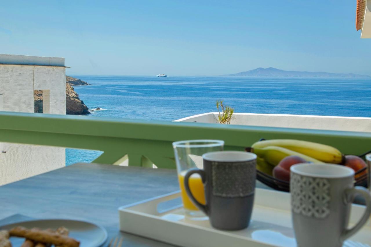 Corali Suites Andros バトシ エクステリア 写真