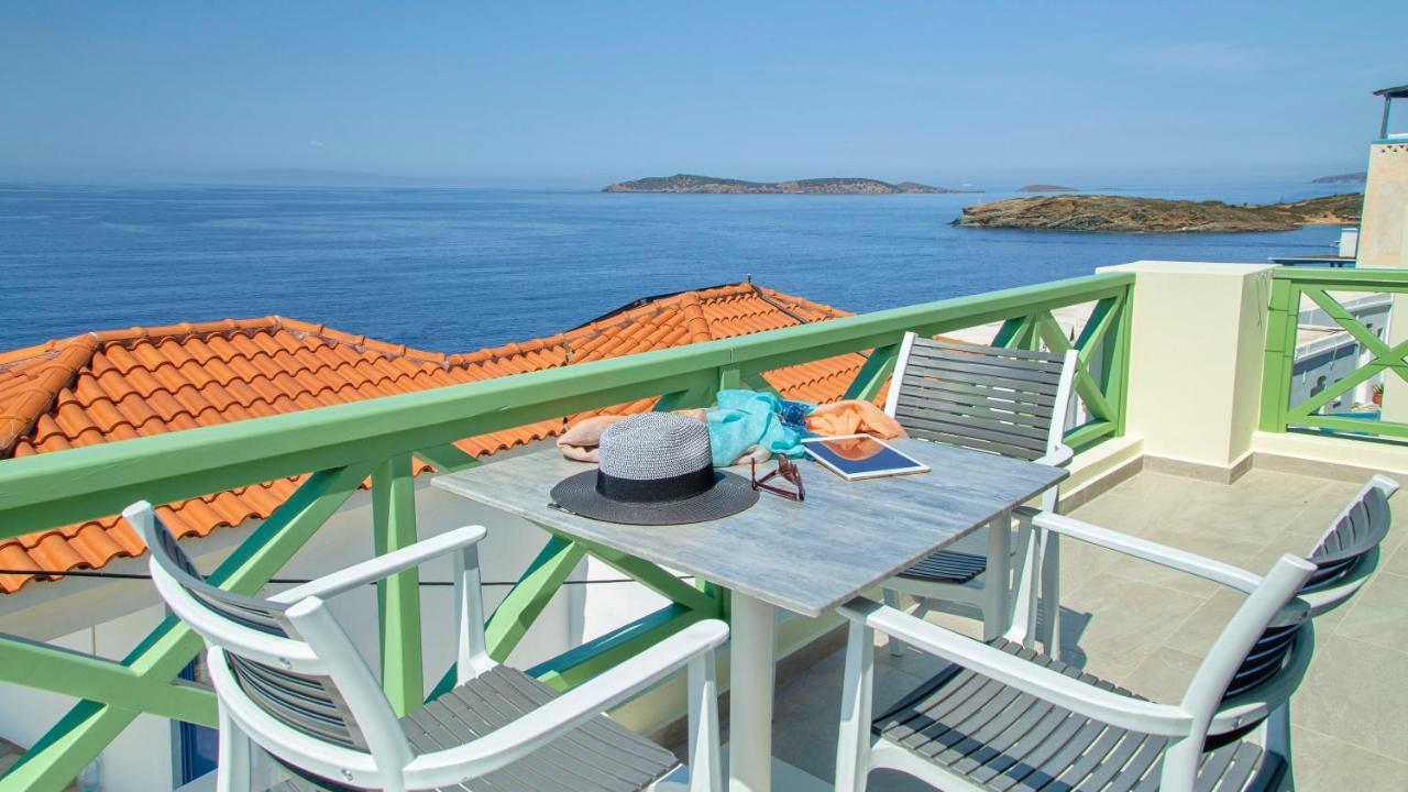 Corali Suites Andros バトシ エクステリア 写真
